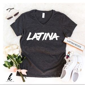 KARLA AND CO Latina V-Neck T-Shirt XXL